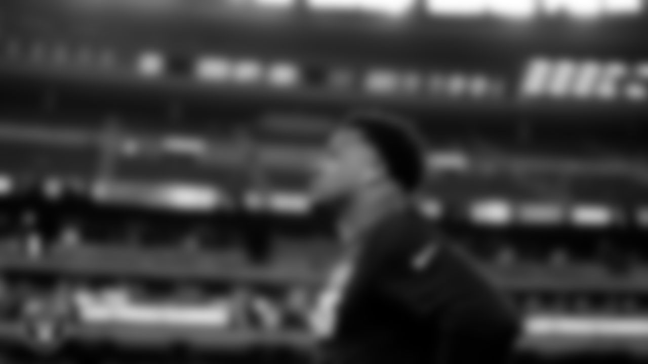 Las Vegas Raiders safety Johnathan Abram (24) warming up before the regular season home game against the Kansas City Chiefs.