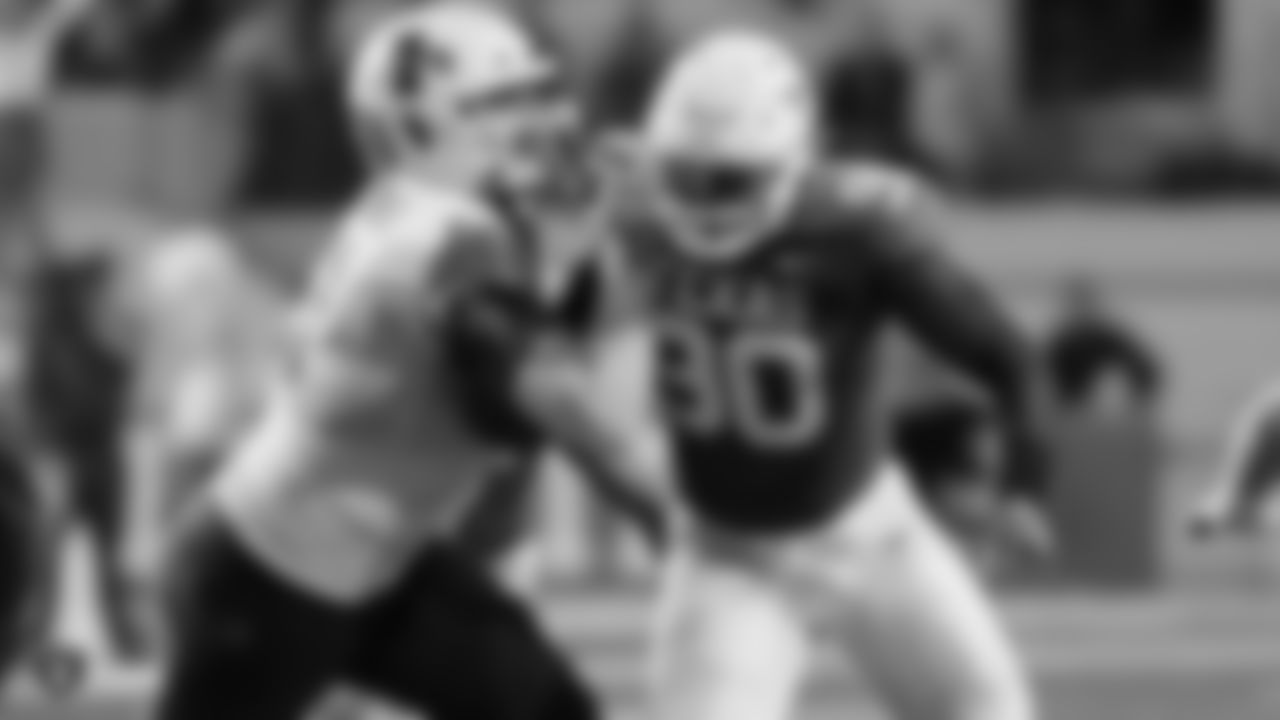 DL Charles Omenihu - Texas