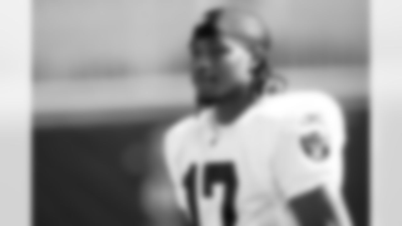 WR Denarius Moore.