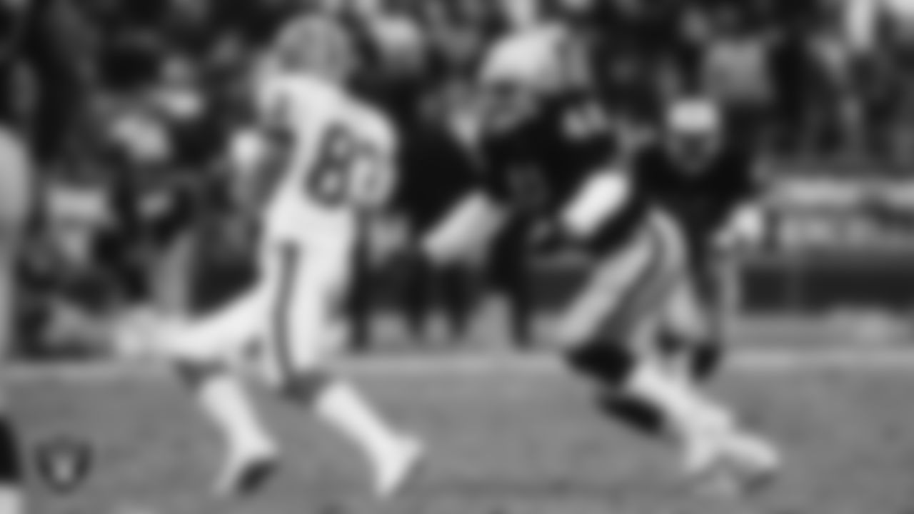 Ronnie Lott played in 32 games with 32 starts for the Raiders over 2 years in the Silver and Black. He recorded 196 tackles, 9 interceptions, 2 forced fumbles and 2 fumble recoveries. Lott was inducted into the Pro Football Hall of Fame in 2000.