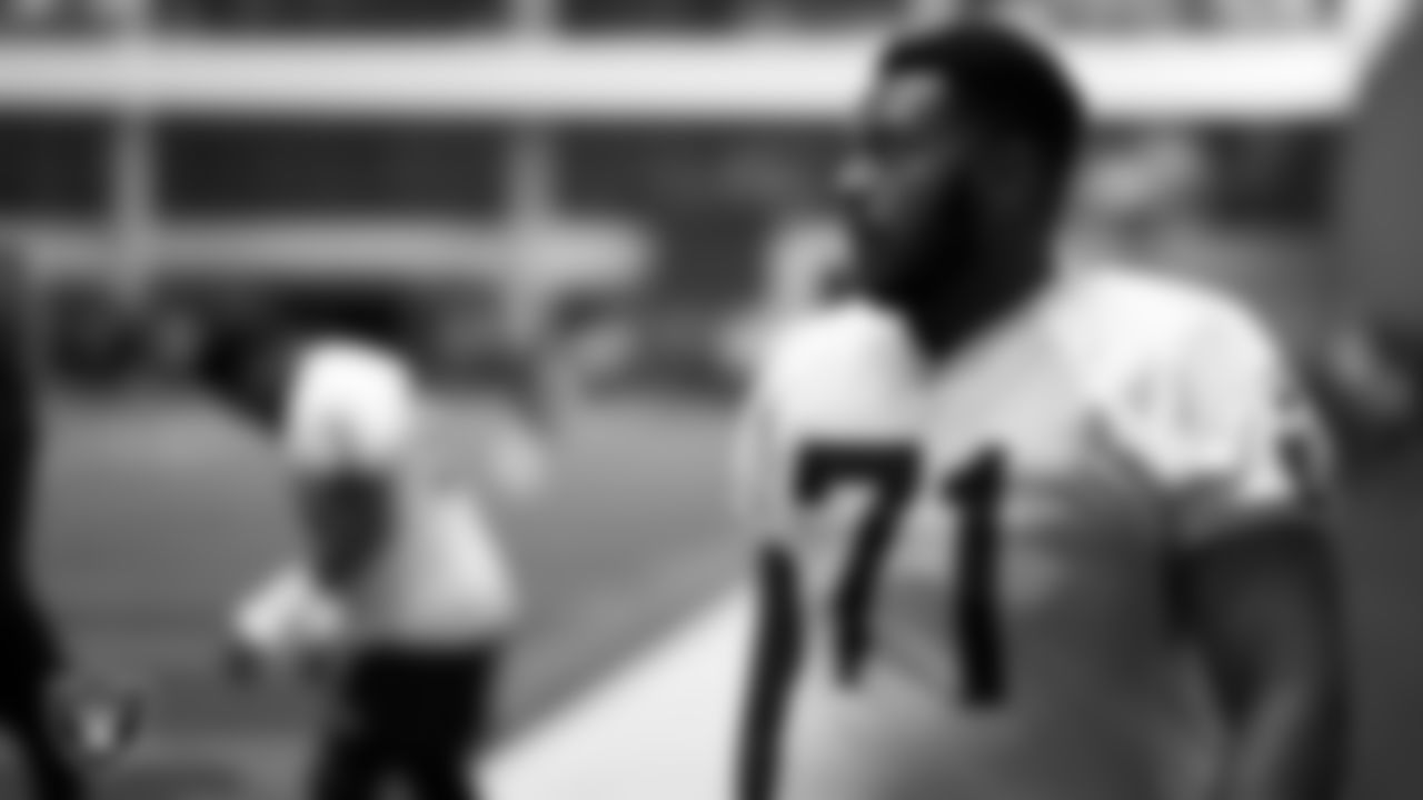 Las Vegas Raiders tackle Justin Herron (71) during practice at Intermountain Health Performance Center.