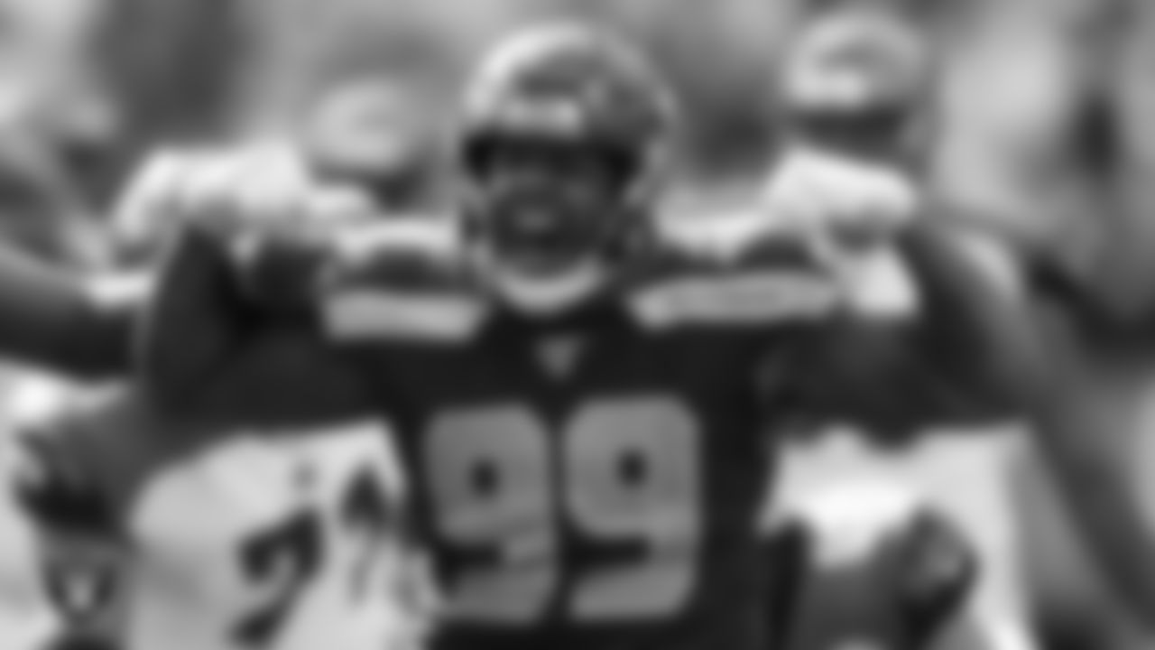 DT Quinton Jefferson
Previous teams: Seattle Seahawks (2016), Los Angeles Rams (2017), Seattle Seahawks (2017–19), Buffalo Bills (2020)
