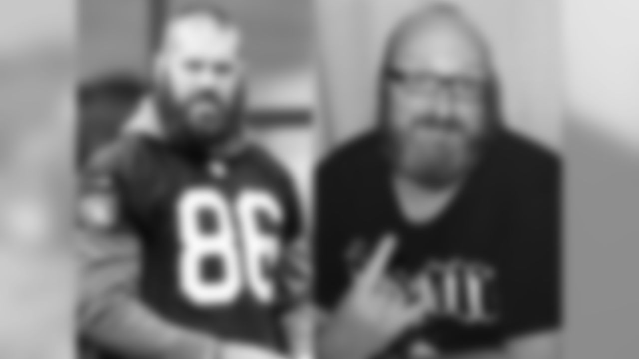 WR Lee Smith - Brian Posehn