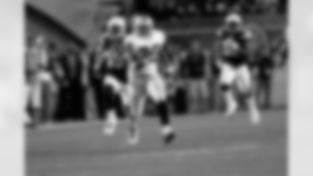 RB Michael Bush finished the game with 242 total yards of offense.