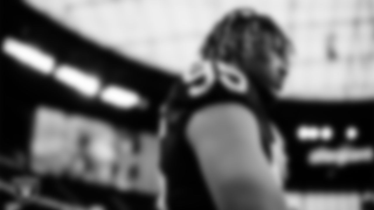 DL David Irving
Previous teams: Dallas Cowboys (2015-2018), Las Vegas Raiders (2020-present)