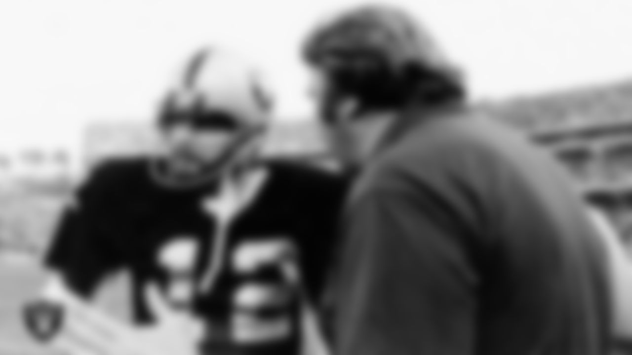 Ken Stabler appeared in 130 games with 96 starts and completed 1,486 of 2,481 pass attempts for 19,078 yards and 150 TDs. He was named NFL MVP and AP First Team All-Pro in 1974. Stabler was selected to five Pro Bowls and led the Raiders to five straight AFC title game appearances and a Super Bowl championship – Super Bowl XI after the 1976 season. Stabler was enshrined in the Pro Football Hall of Fame in 2016.