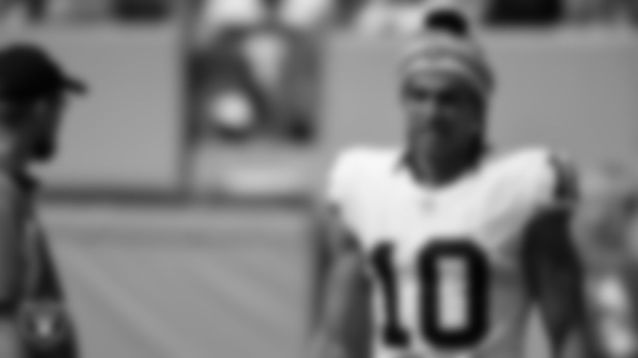 Las Vegas Raiders wide receiver Mack Hollins (10) returns to the field following the halftime break during the regular season away game against the Tennessee Titans at Nissan Stadium.