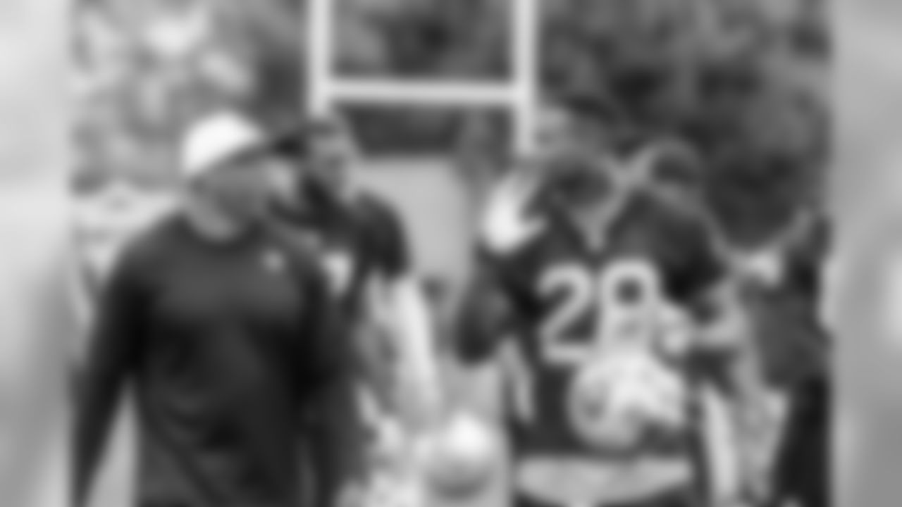 Running backs coach Bernie Parmalee and RB Latavius Murray