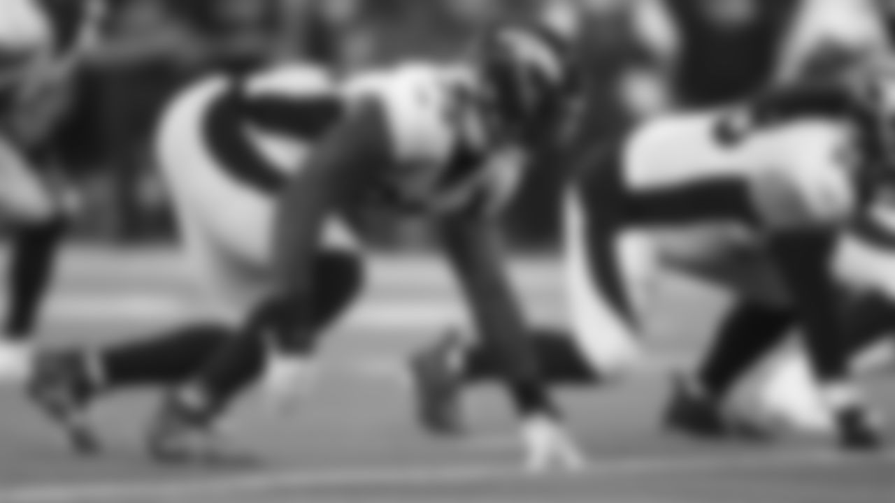 DT Dre'Mont Jones