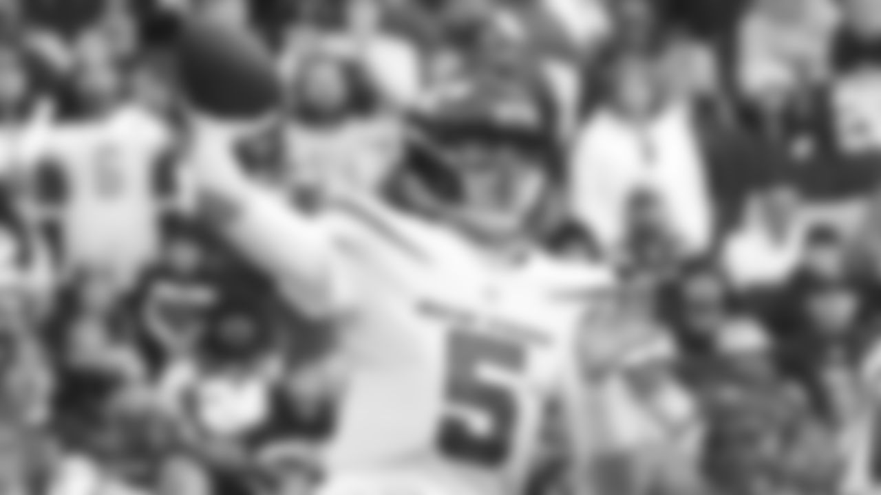 QB Mike White