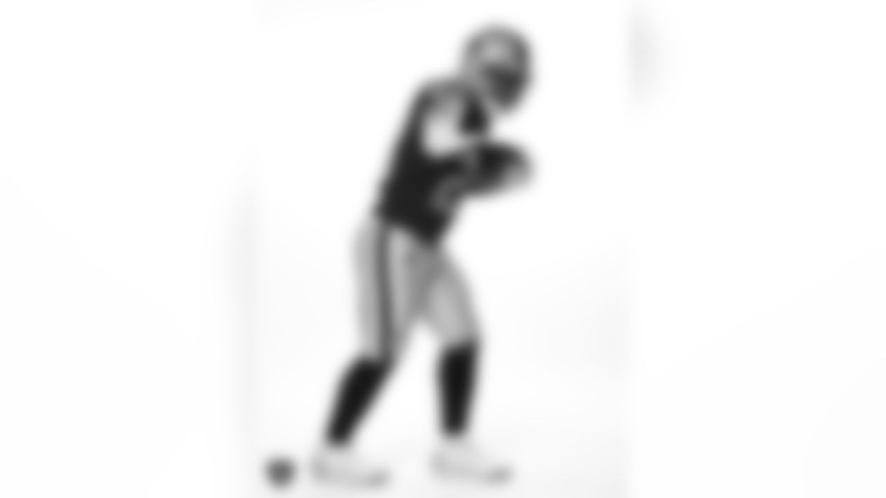 RB Josh Jacobs