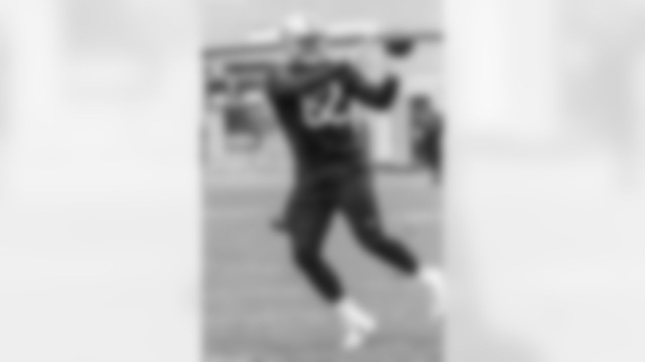 82- Gabe Holmes - TE