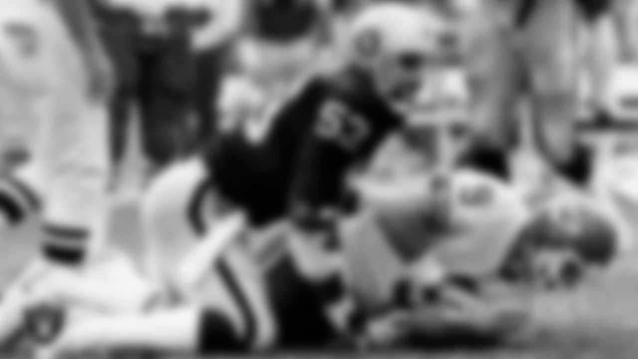 9. LB Rod Martin (1977-88)
Total sacks: 33.5