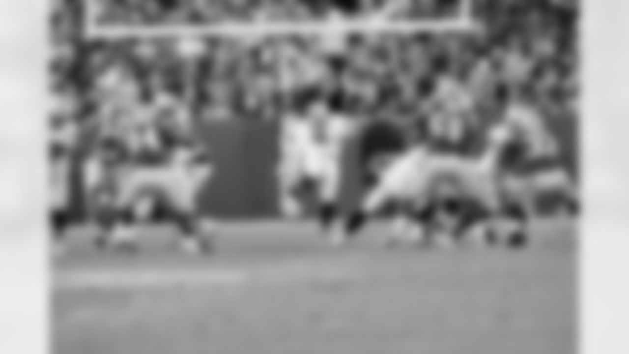 P Shane Lechler averaged 49.4 yards per punt with a long of 71.