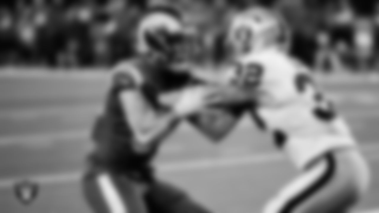 Las Vegas Raiders safety Dallin Leavitt (32) defends during the preseason away game against the Los Angeles Rams at SoFi Stadium.