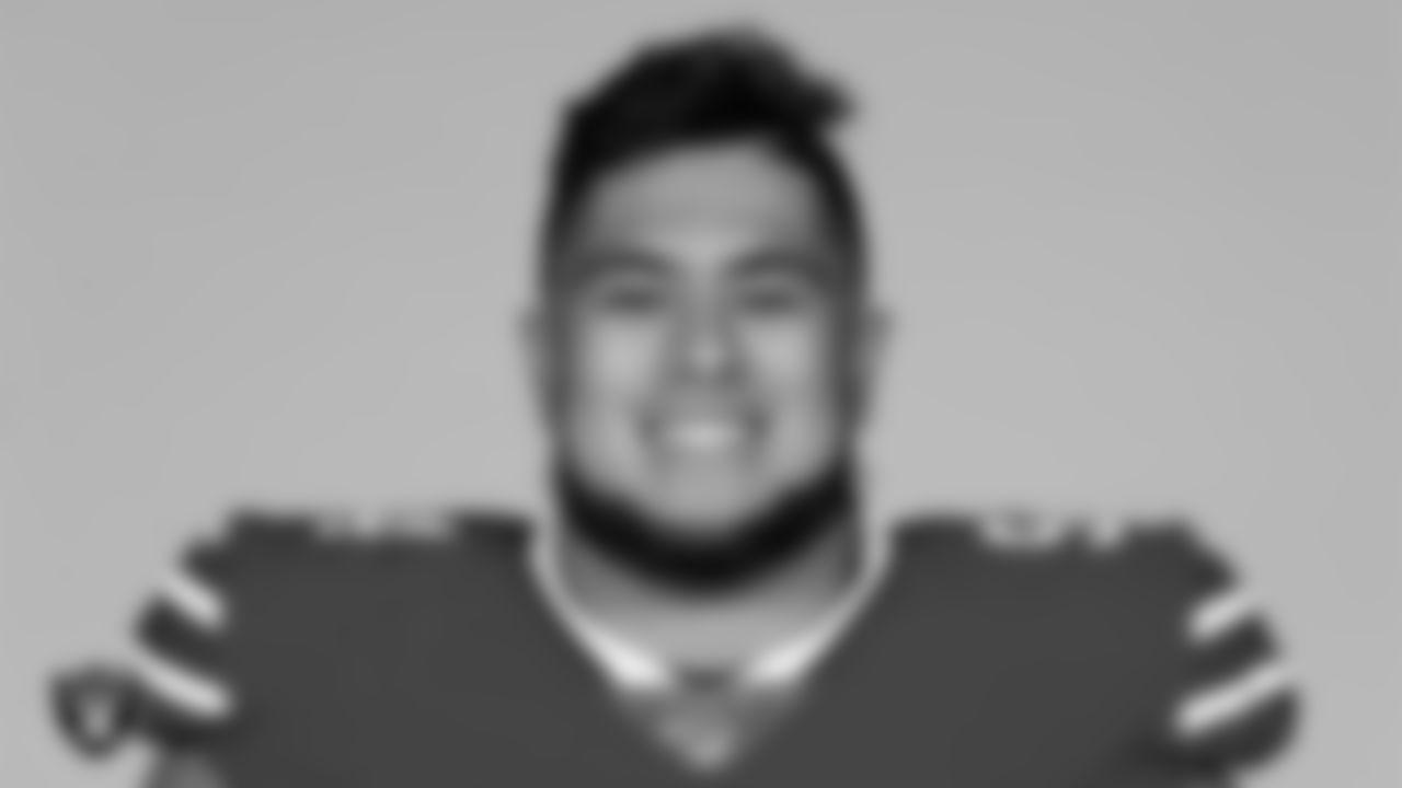 DT Kyle Peko

Previous teams: Denver Broncos (2016–2018), Buffalo Bills (2018–2019), Indianapolis Colts (2019), Denver Broncos (2019–2020), Tennessee Titans (2021)
