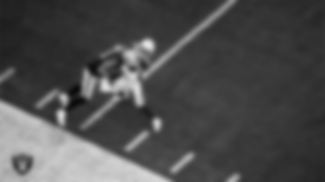 Las Vegas Raiders wide receiver Mack Hollins (10) runs after making a catch during the regular season home game against the Arizona Cardinals at Allegiant Stadium.