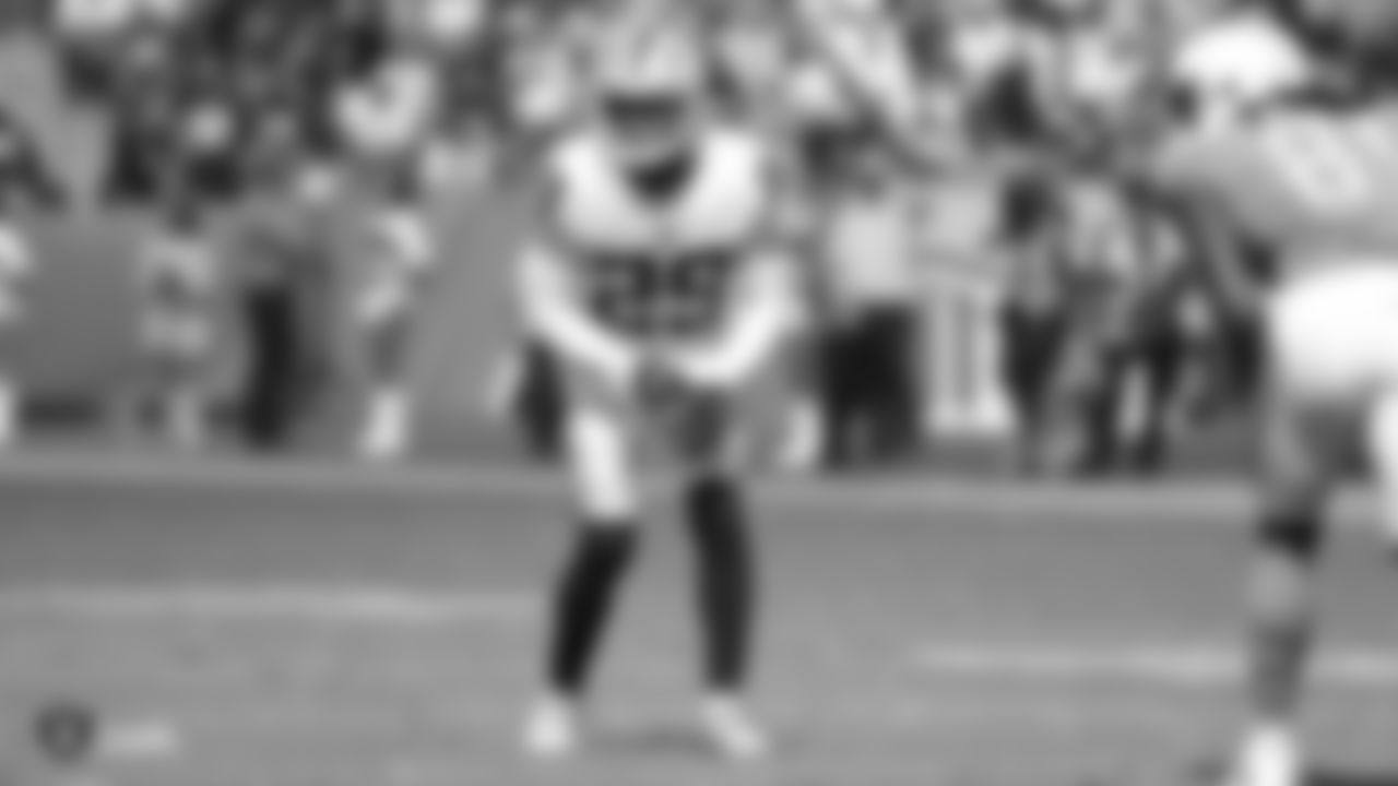 CB Leon Hall