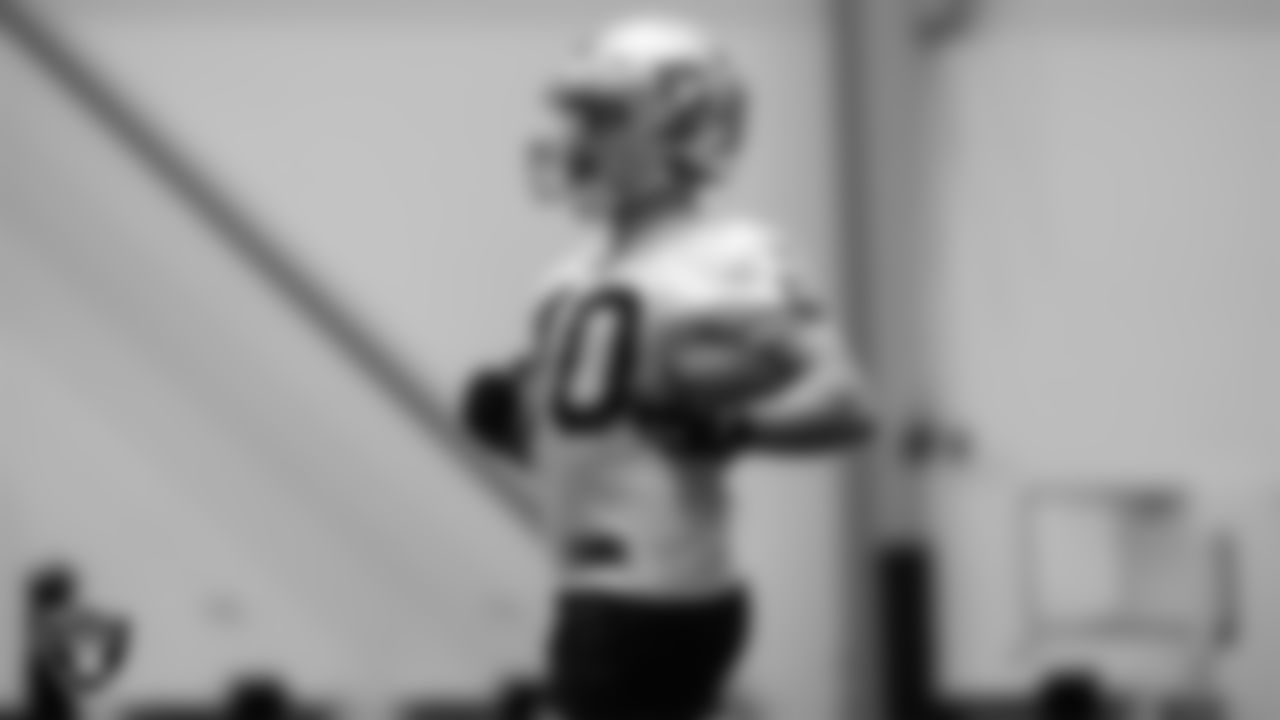 Northwestern wide receiver Austin Carr (10) at day one of 2021 Rookie Minicamp.