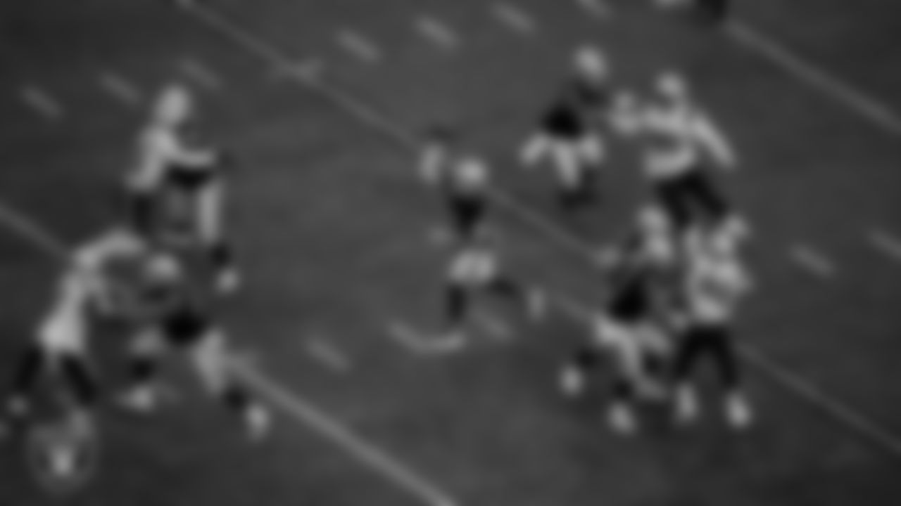 Las Vegas Raiders quarterback Derek Carr (4) passes during the regular season home game against the New England Patriots at Allegiant Stadium.
