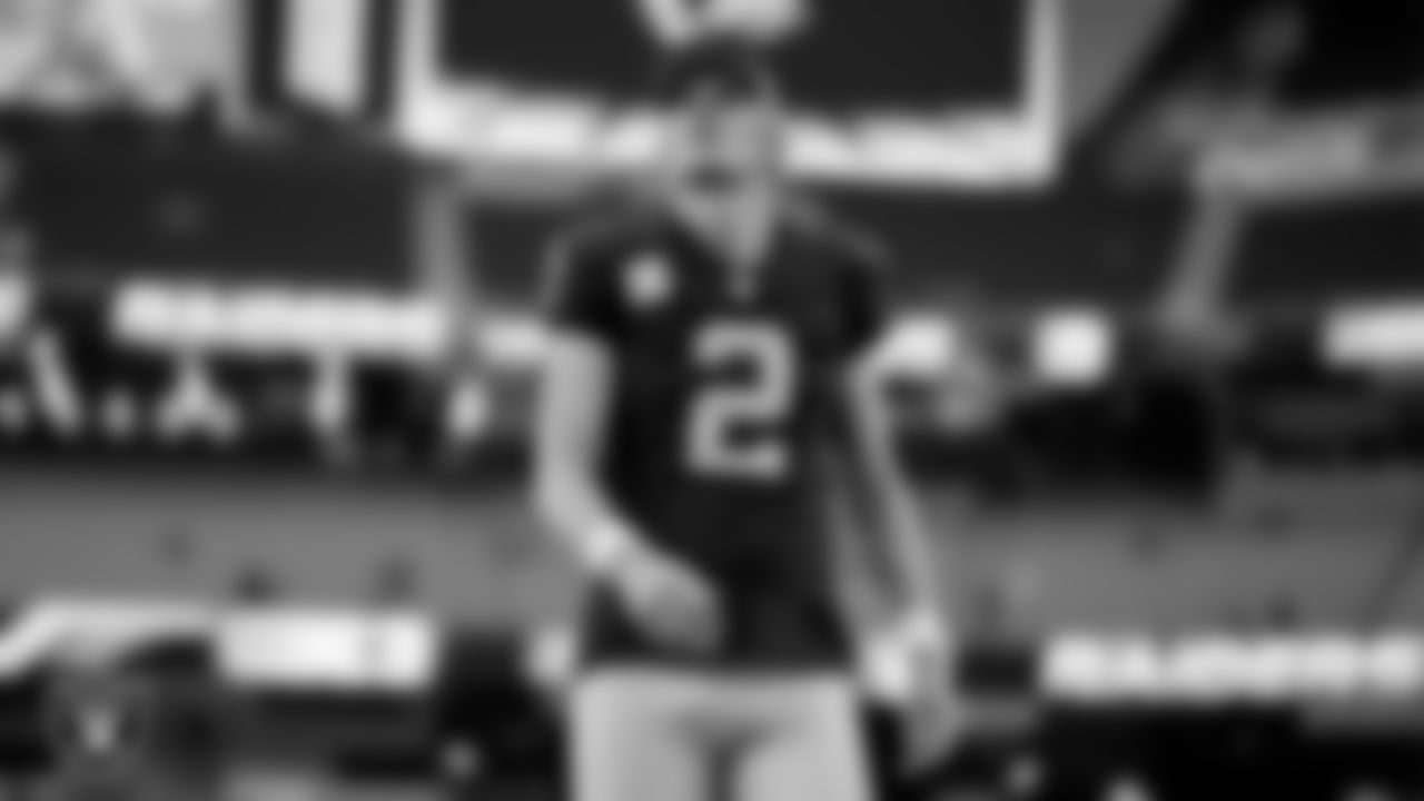 Las Vegas Raiders kicker Daniel Carlson (2) warming up before the regular season home game against the Pittsburgh Steelers at Allegiant Stadium.
