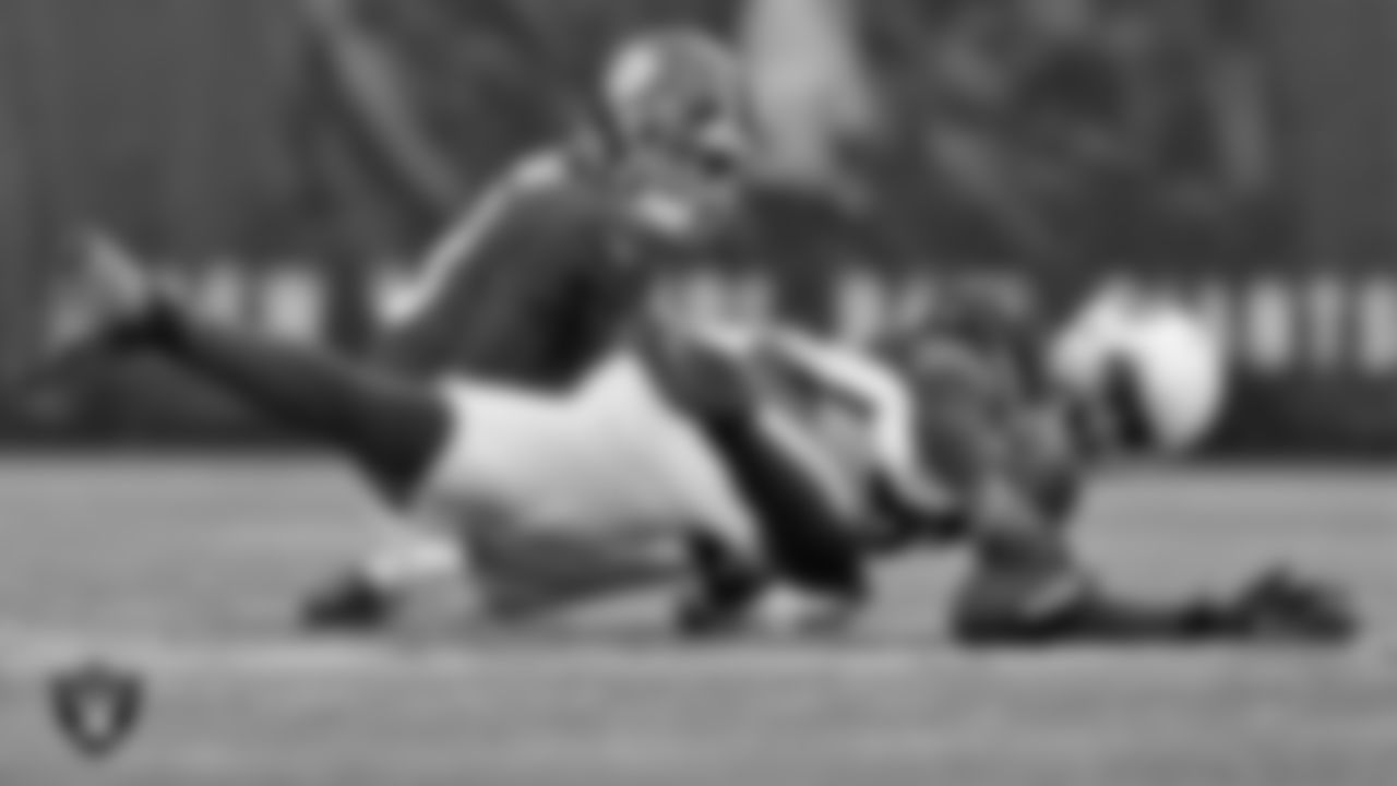 LB Chandler Jones
Previous teams: New England Patriots (2012–2015), Arizona Cardinals (2016–present)
