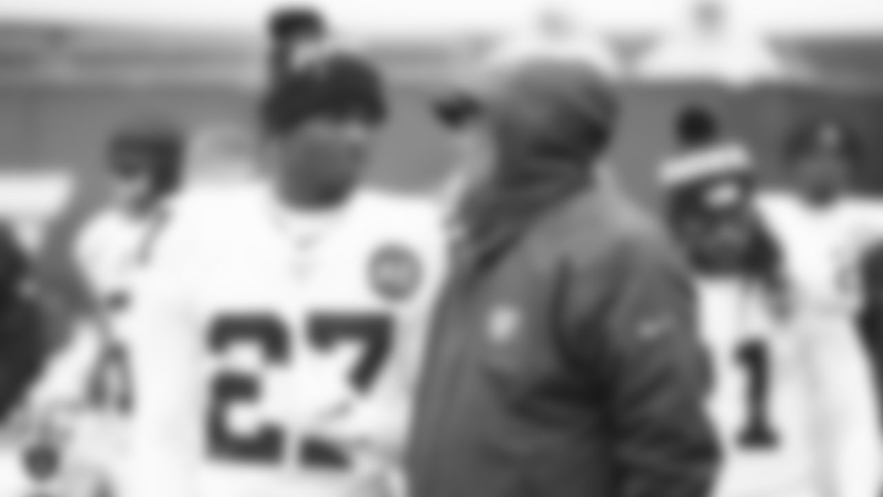 The Raiders on the field before the regular season game against the New York Jets.