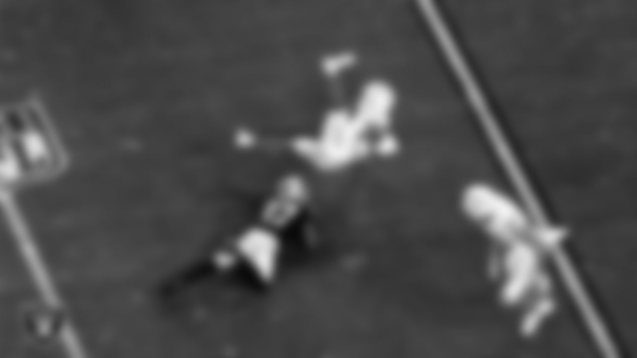 Las Vegas Raiders cornerback Trayvon Mullen (27) makes a tackle during the regular season home game against the Los Angeles Chargers.