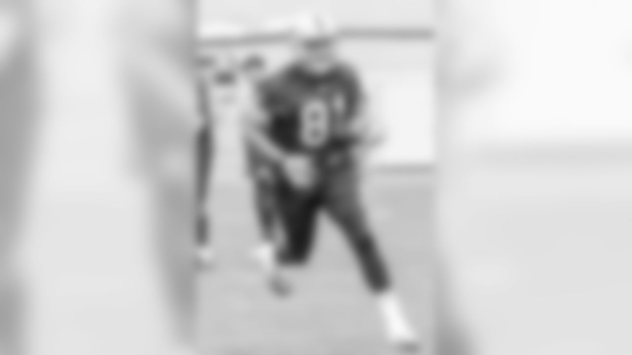 TE Mychal Rivera