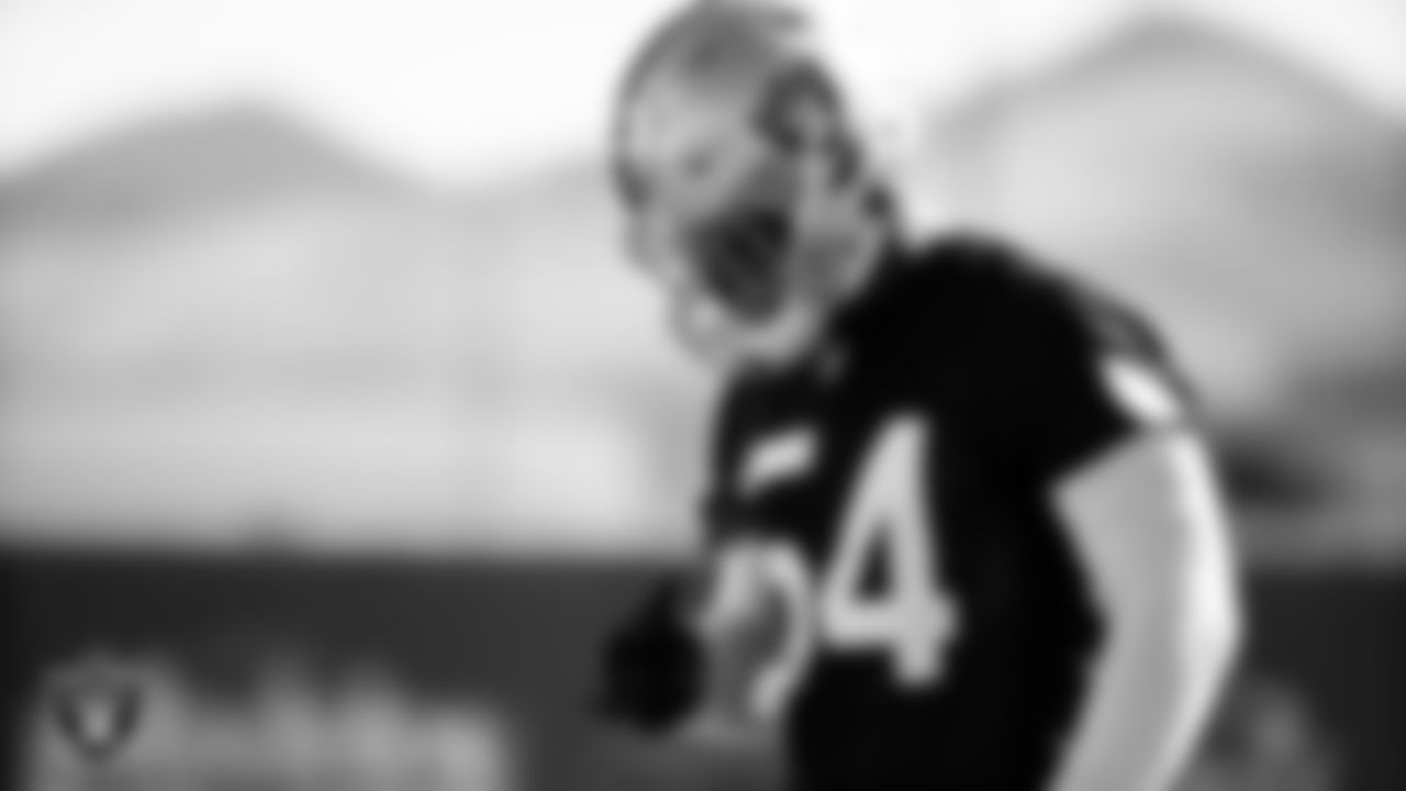 Las Vegas Raiders linebacker Raekwon McMillan (54) during practice.