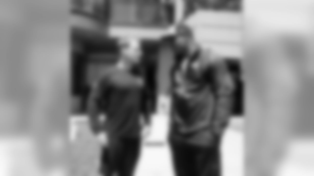 DC Jason Tarver and LB Khalil Mack