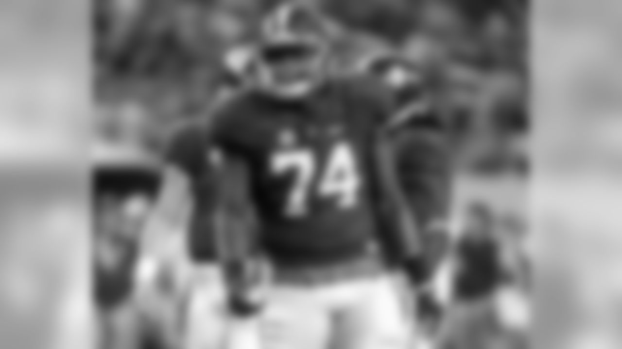 Cam Robinson - OT - Alabama