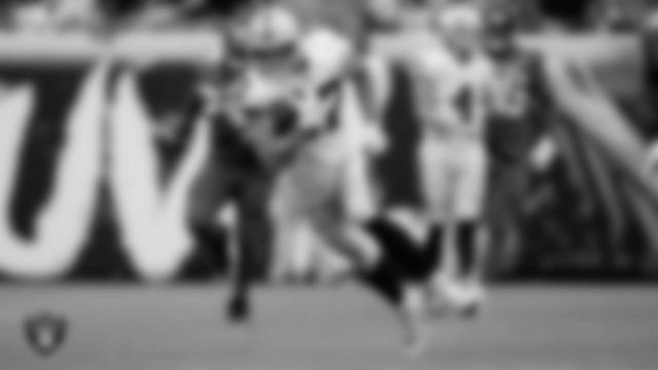 Las Vegas Raiders tight end Foster Moreau (87) during the regular season away game against the Jacksonville Jaguars at TIAA Bank Field.