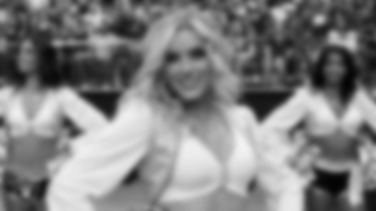 Raiderette Kennedy on the sidelines during the regular season home game against the Arizona Cardinals at Allegiant Stadium.