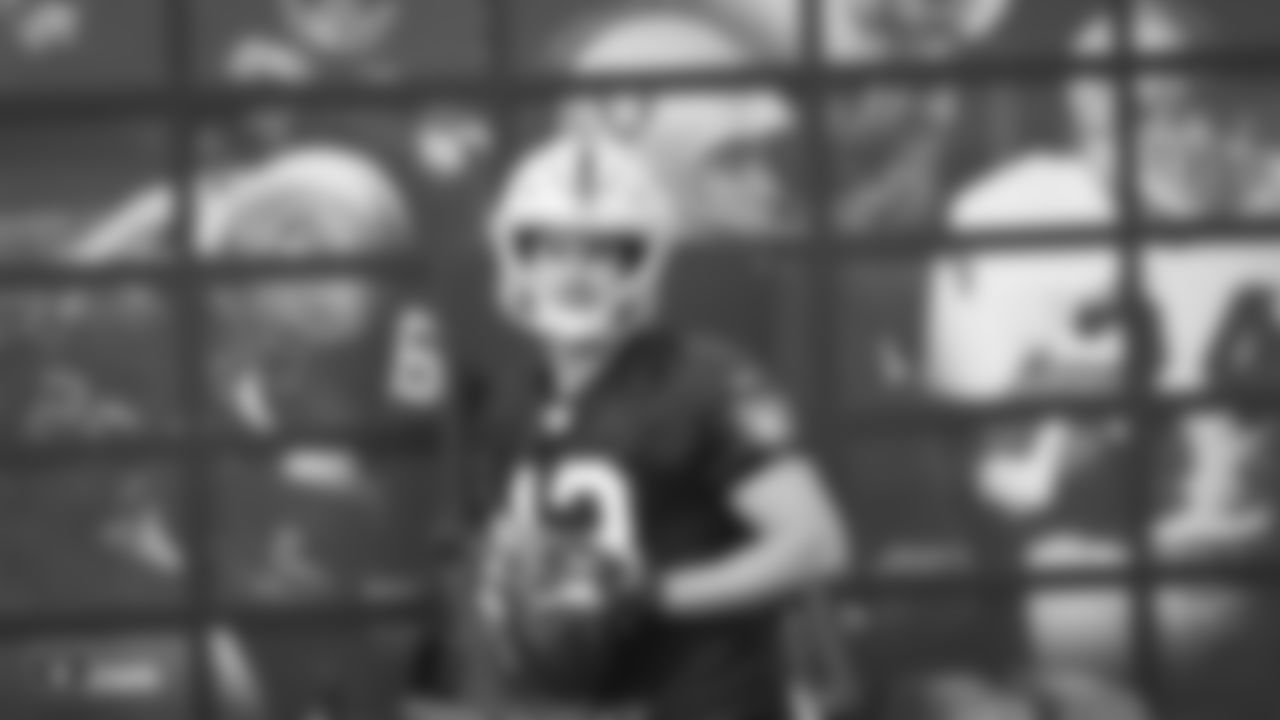 Raiders wide receiver Hunter Renfrow (13) on the field during practice.