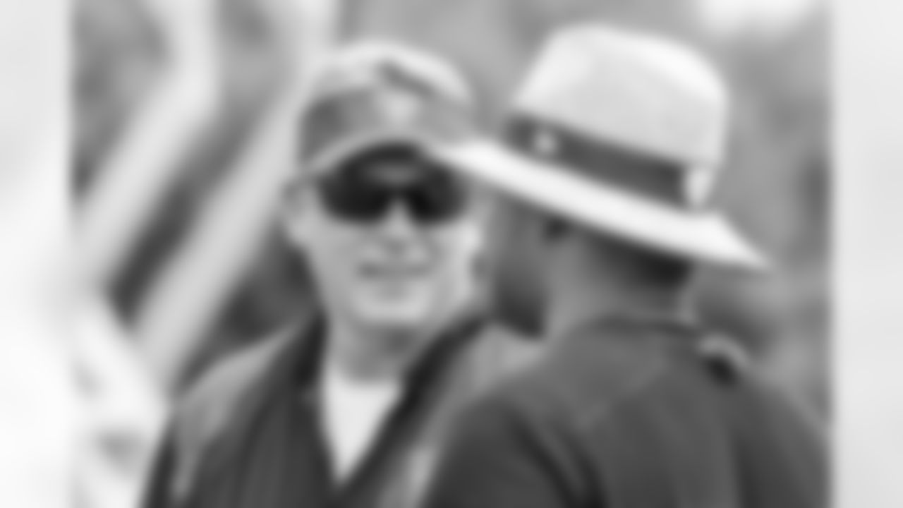 Head Coach Jack Del Rio and Defensive Coordinator Ken Norton, Jr.
