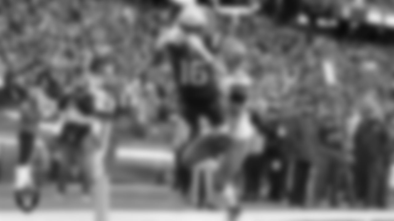 WR Jakobi Meyers
Previous teams: New England Patriots (2019–2022)