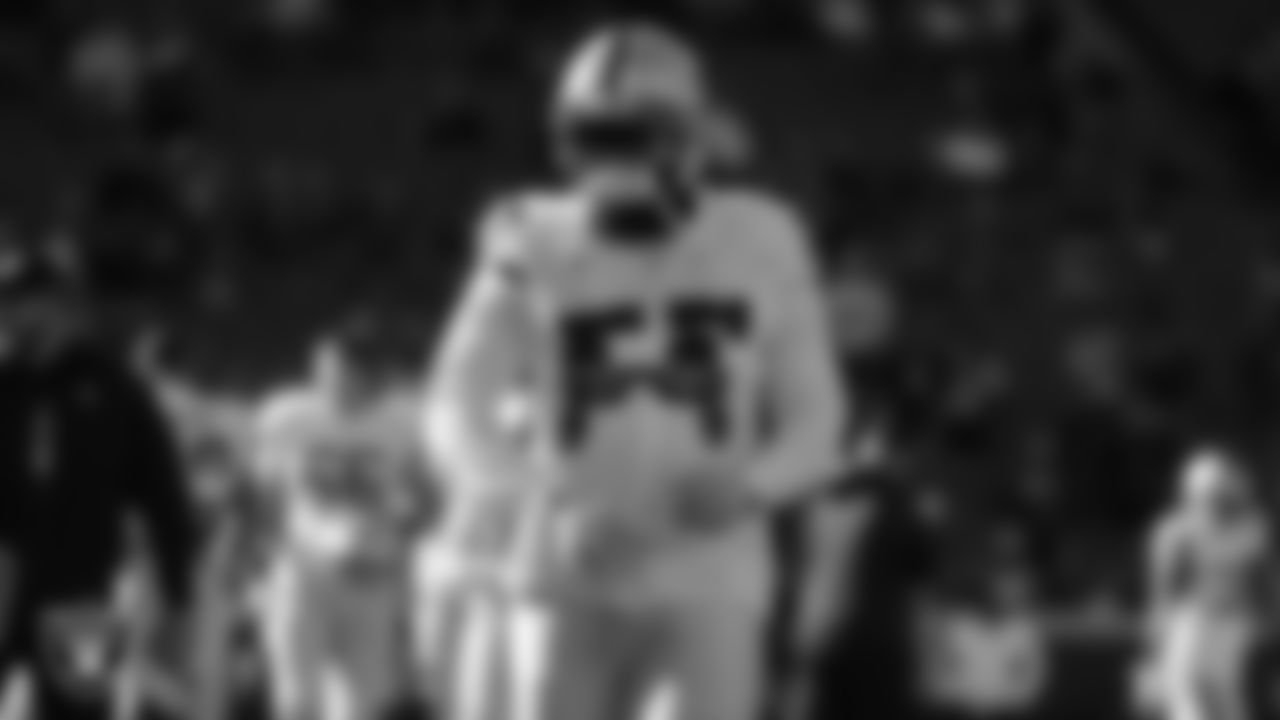 Las Vegas Raiders defensive tackle Quinton Jefferson (77) warming up before the regular season away game against the Kansas City Chiefs at Arrowhead Stadium.