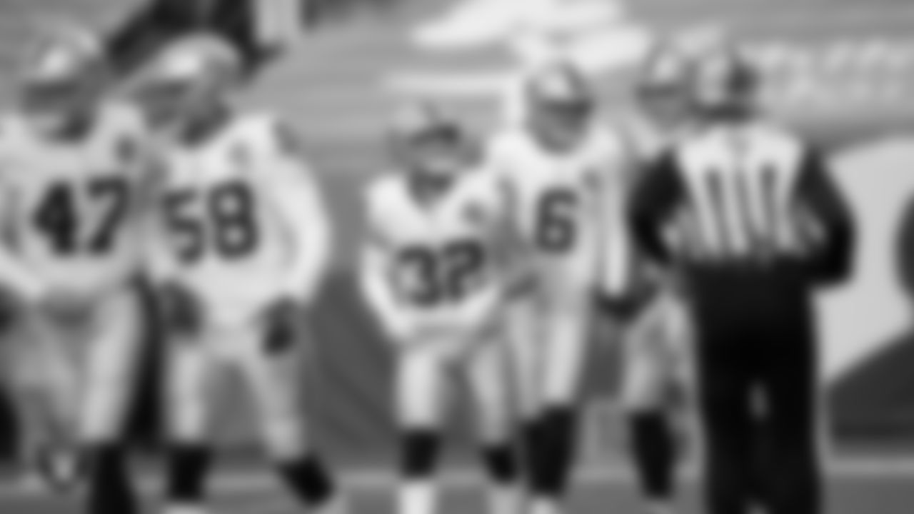 Las Vegas Raiders safety Dallin Leavitt (32) during the regular season away game against the Denver Broncos.