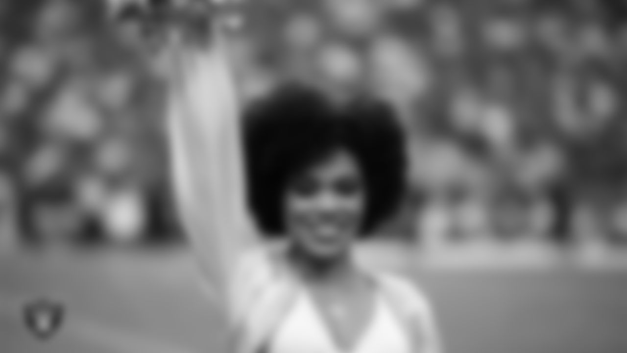 Raiderette Vicky on the sidelines during the regular season home game against the Chicago Bears.