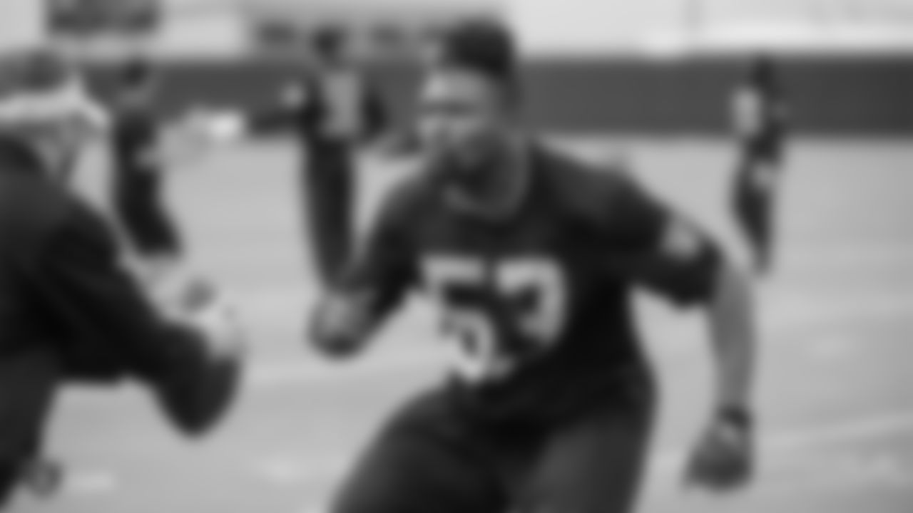 Raiders linebacker Jason Cabinda (53) at a workout during phase two of the offseason program at the Raiders Practice Facility in Alameda, Calif.