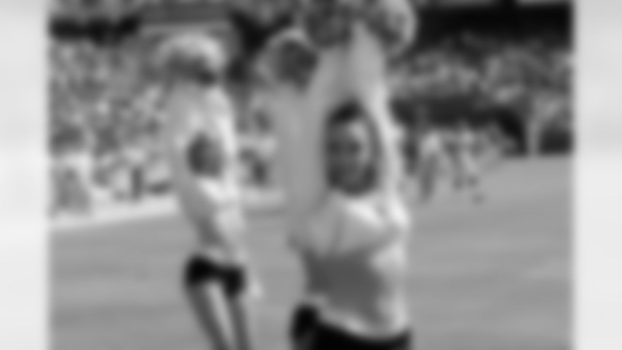 Raiderettes - 2009 Regular Season Week 3