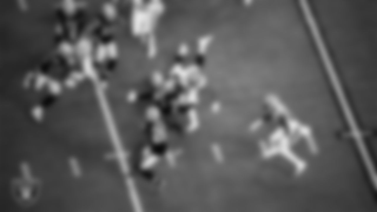 Las Vegas Raiders safety Erik Harris (25) makes a tackle during the regular season home game against the New Orleans Saints.