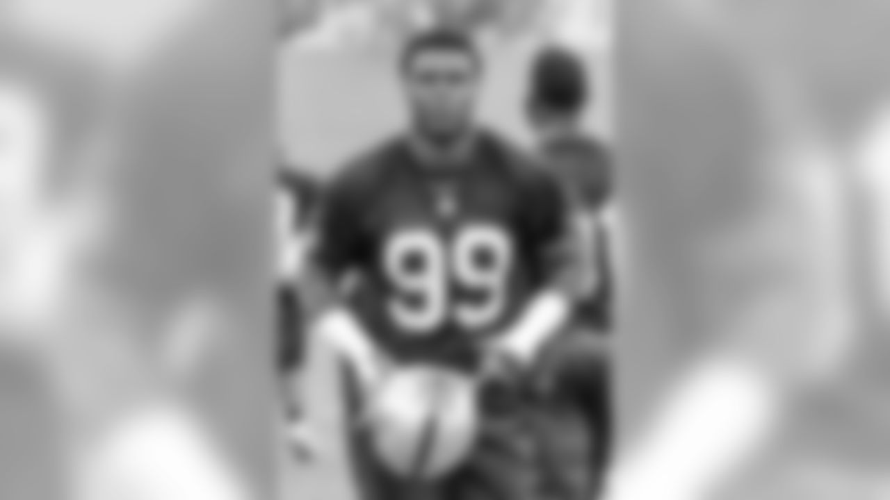 DT Leon Orr