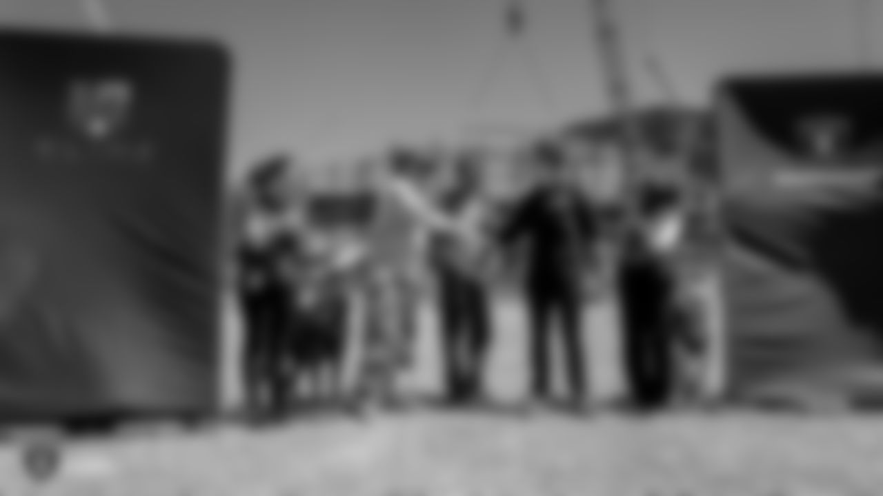 The Raiders Foundation, in partnership with Kline Veterans Fund, gave two veterans a tour of the Allegiant Stadium worksite before being surprised with their very own service dog.