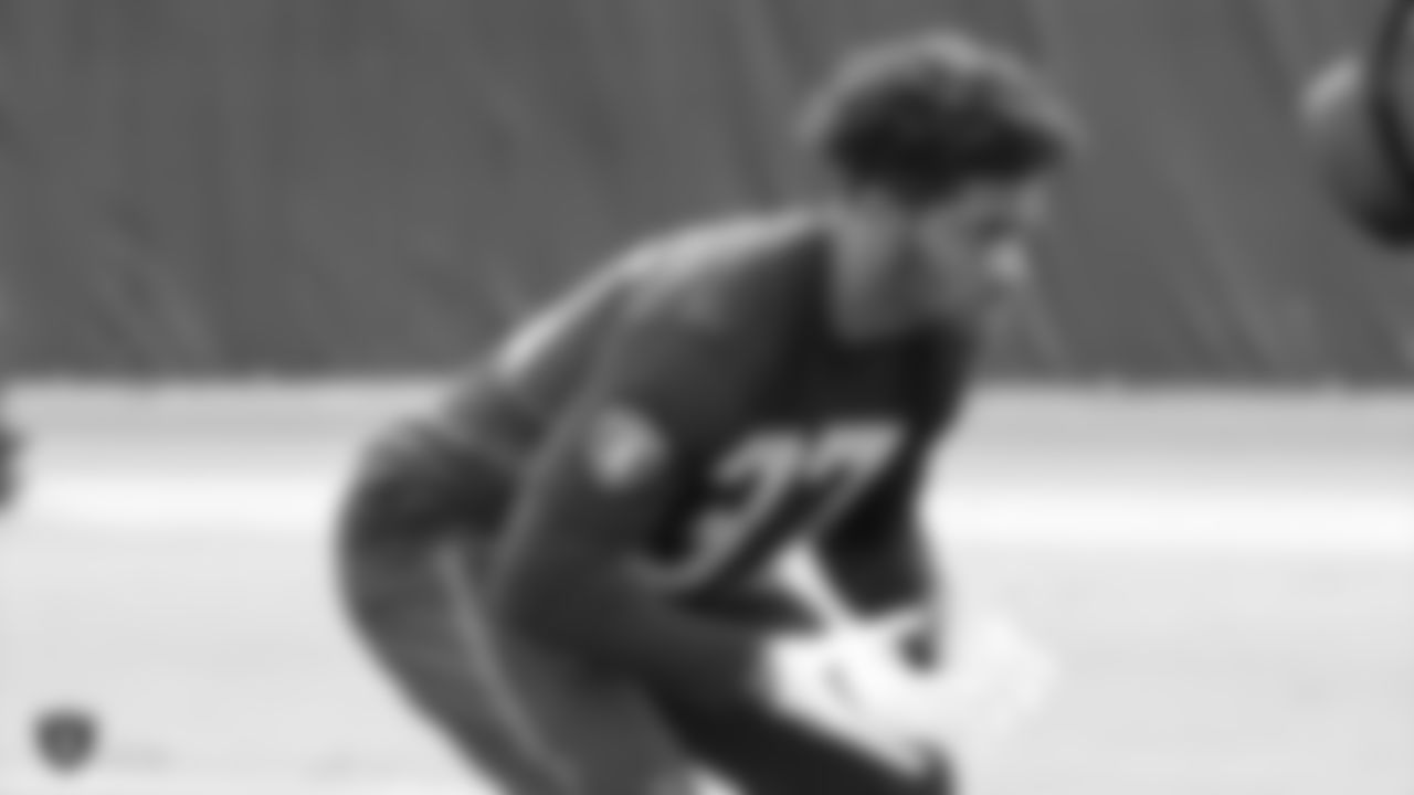 Raiders cornerback Dylan Mabin (37) at a workout during phase two of the offseason program at the Raiders Practice Facility in Alameda, Calif.