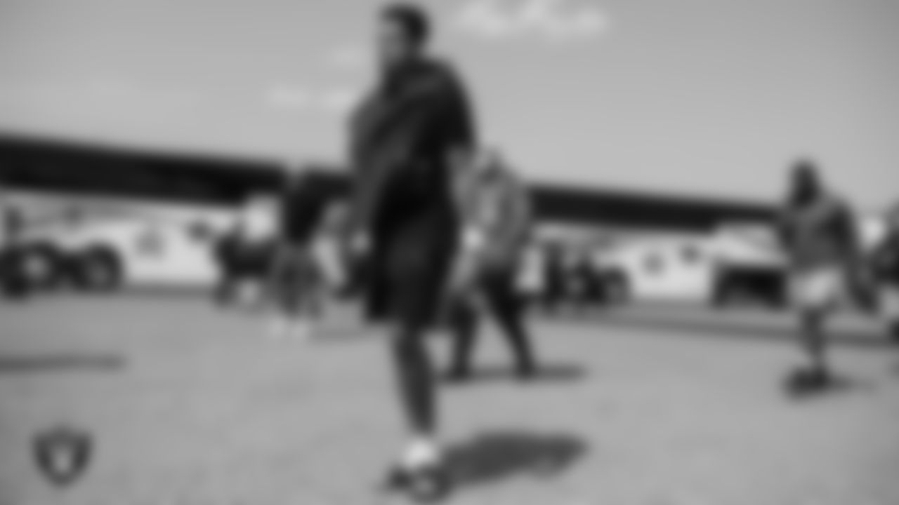 Las Vegas Raiders wide receiver Keelan Doss (18) departs for the joint training camp practice and preseason away game against the Los Angeles Rams.