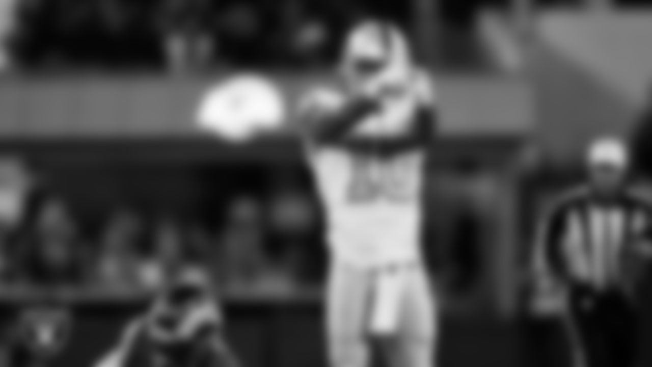 Las Vegas Raiders wide receiver Mack Hollins (10) celebrates after making a catch during the regular season away game against the Los Angeles Rams at SoFi Stadium.