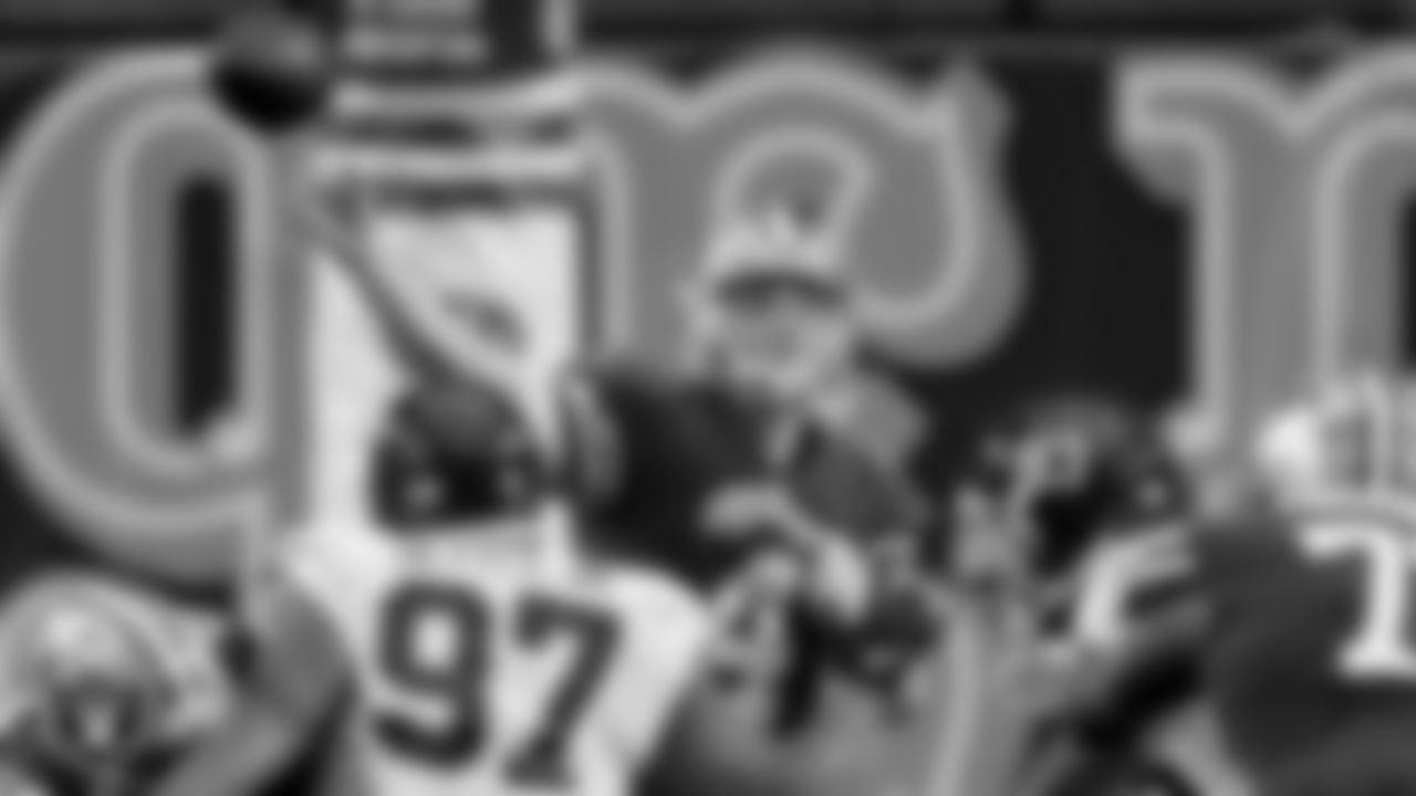 QB Nick Mullens
Previous teams: San Francisco 49ers (2017–2020), Philadelphia Eagles (2021), Cleveland Browns (2021)