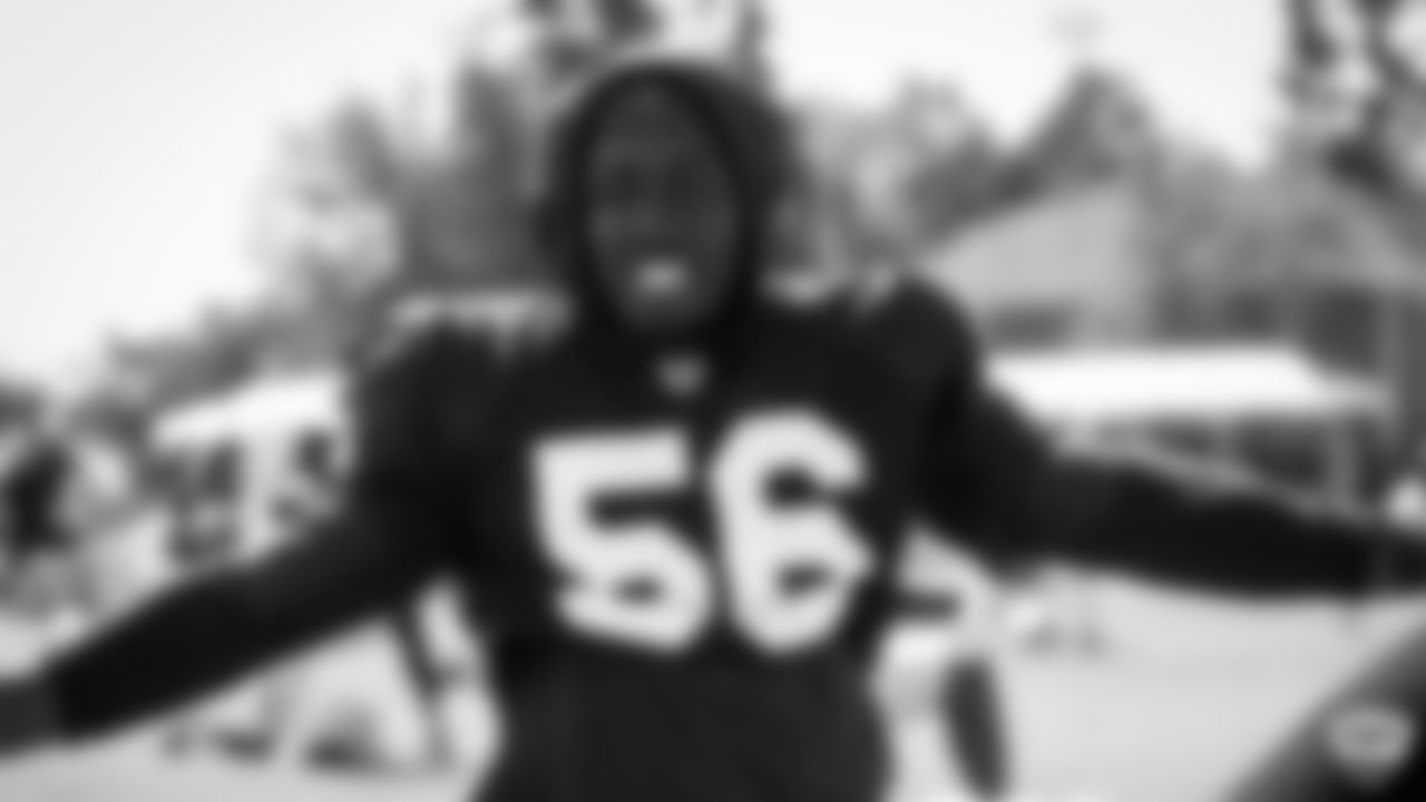 Raiders linebacker Te'von Coney (56) on the field for a joint practice with the Los Angeles Rams at 2019 Training Camp.
